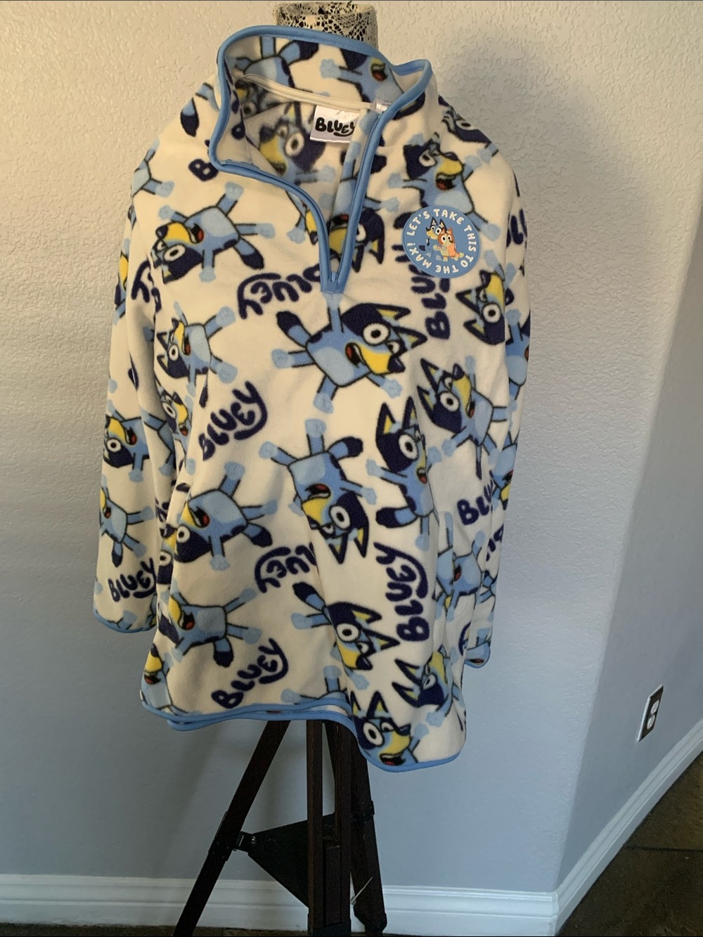 Bluey Fleece Pullover Sweater - Light Blue & White Unisex